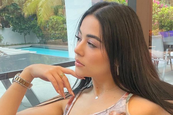 Who Is Camila Chix?Age, Career, Boyfriend & Net Worth 2025